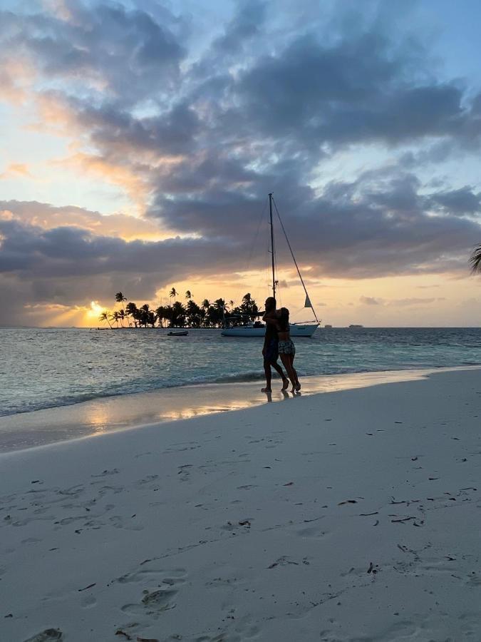 Private Sailingyacht "Guji" With Crew All Inclusive Isla Wichitupo Grande Exteriér fotografie